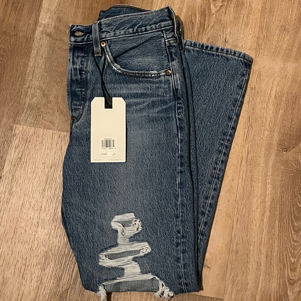 Levis jeans